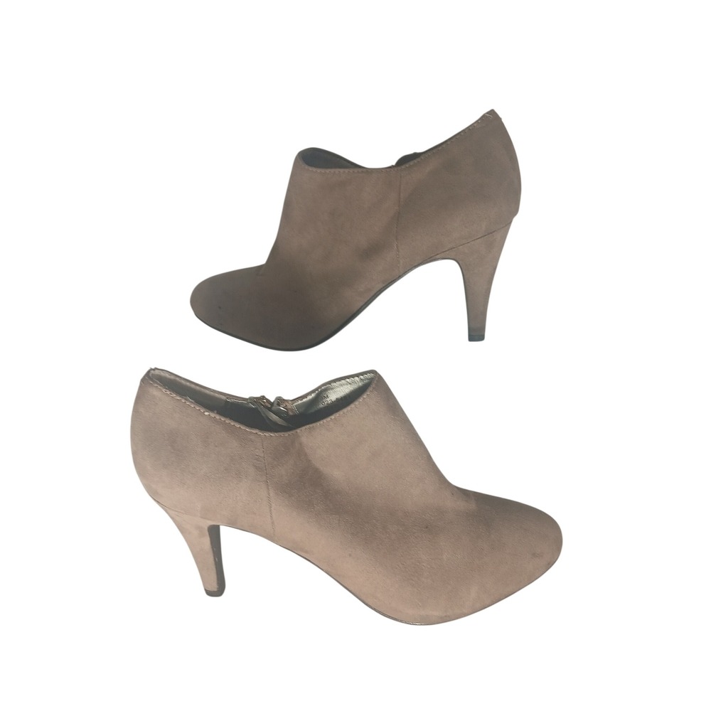 a.n.a A‎ New Approach Taupe Faux Suede Ankle Booties Side Zip Stiletto Heel 9M